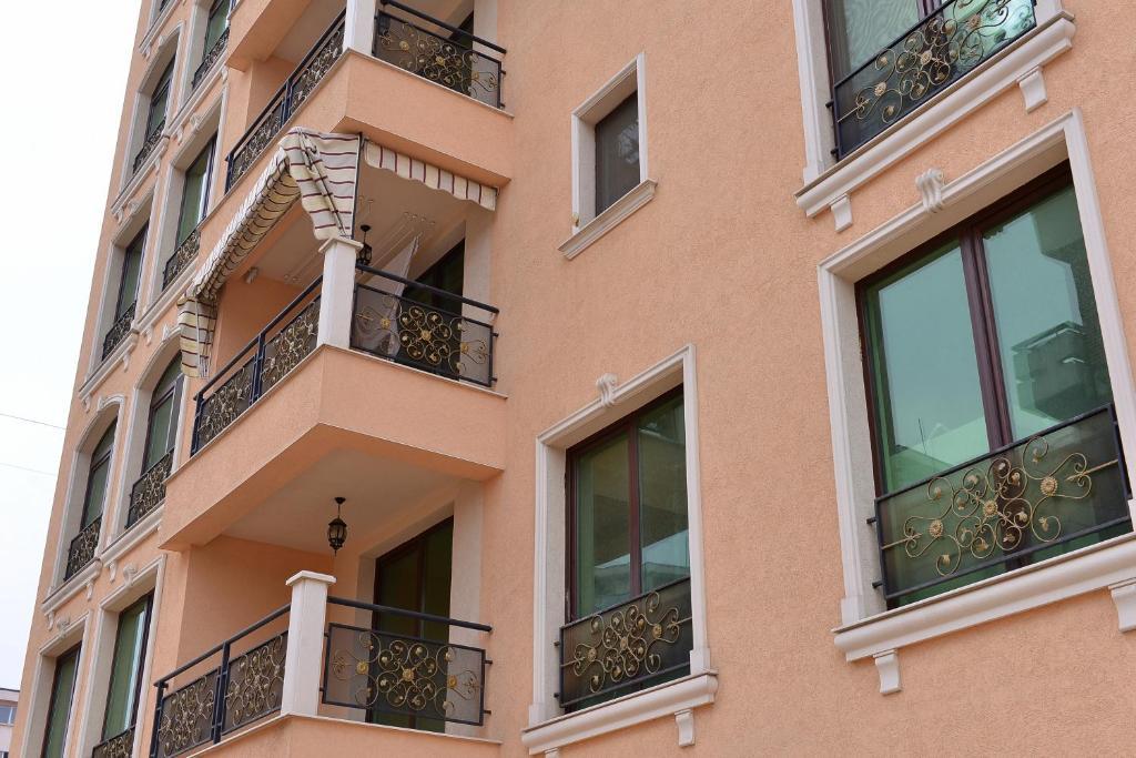 Anastasia Boutique Aparthotel Sofia Exterior photo
